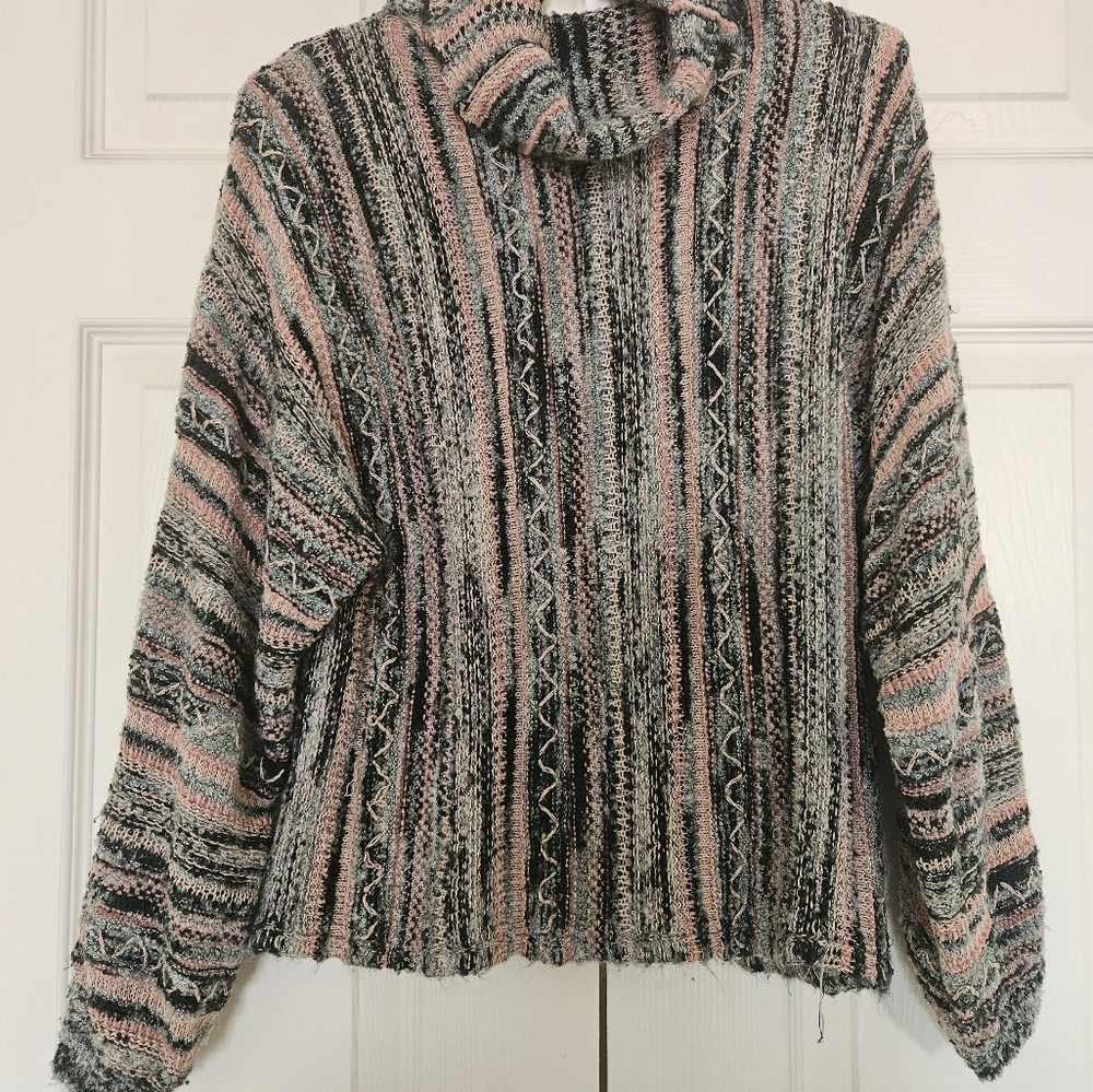 Soft sweater. Size XS